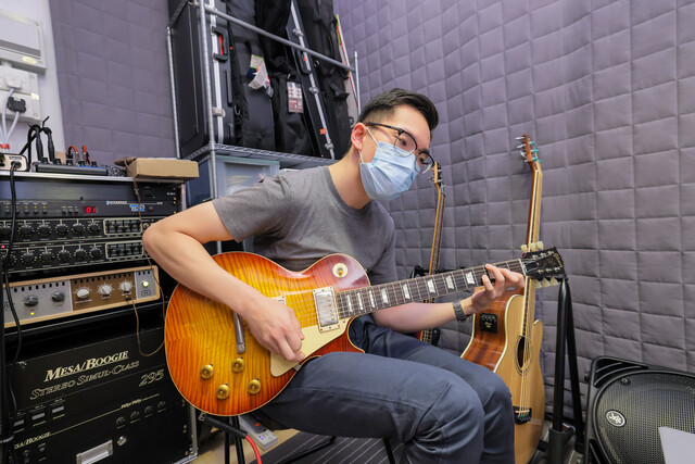 Dr. Ip